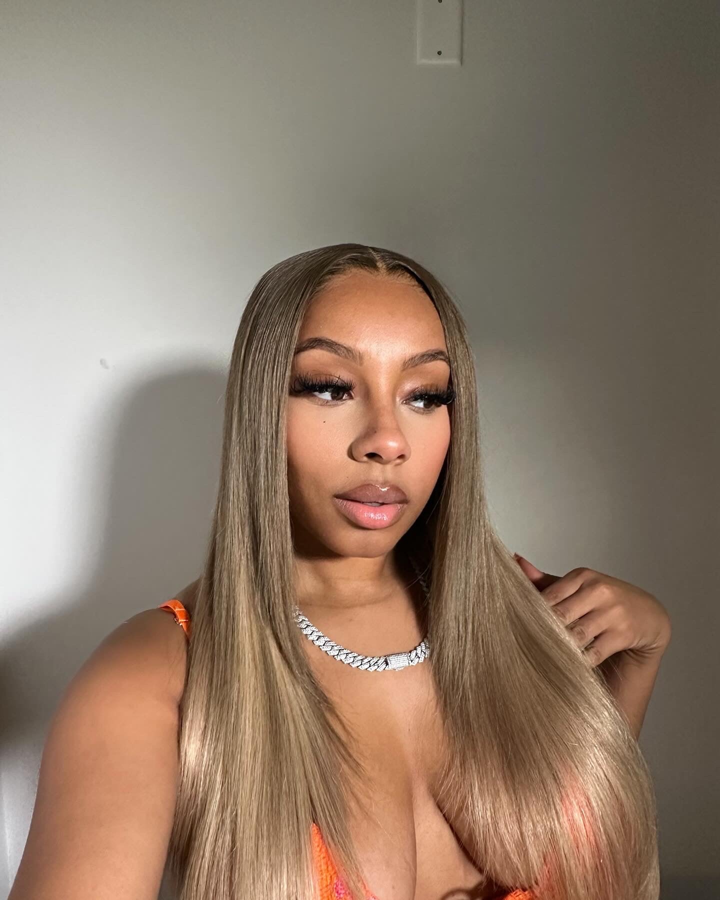 Latto-Inspired 613 Blonde Wig – 26” Ready-to-Wear